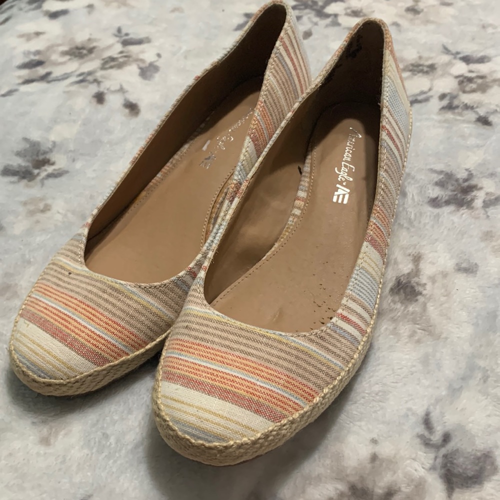 NWOT American eagle wedges
